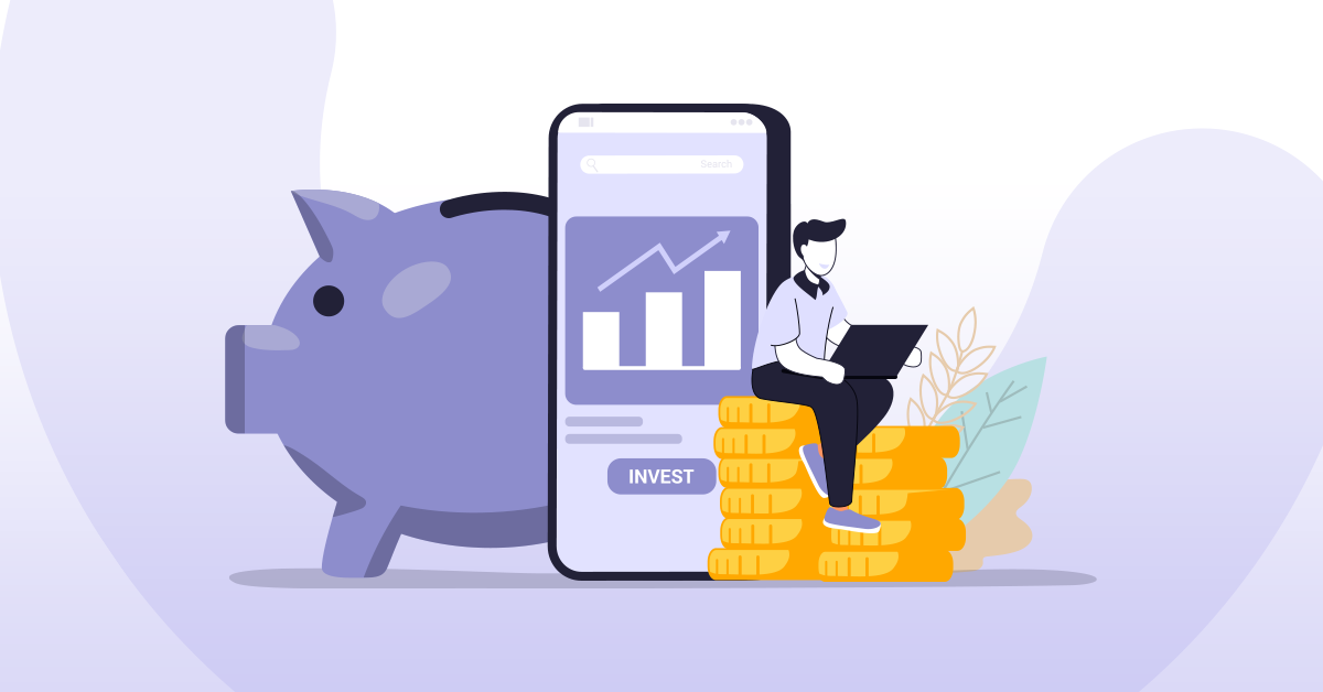 Ilustração de um cofre de porquinho, um homem sentado em moedas e um smartphone indicando investimentos